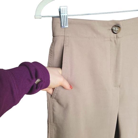 Ann Taylor | Women's Beige Petite High Rise Kate Wide Leg Crop Pant -Size 2P - Picture 8 of 13